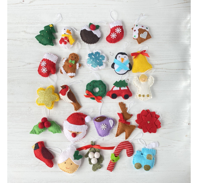 Christmas Tree Advent Calendar with 24 Ornament