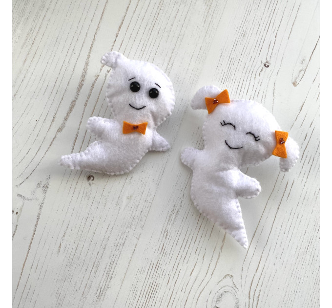 Easy PDF pattern Felt Ghost ornament